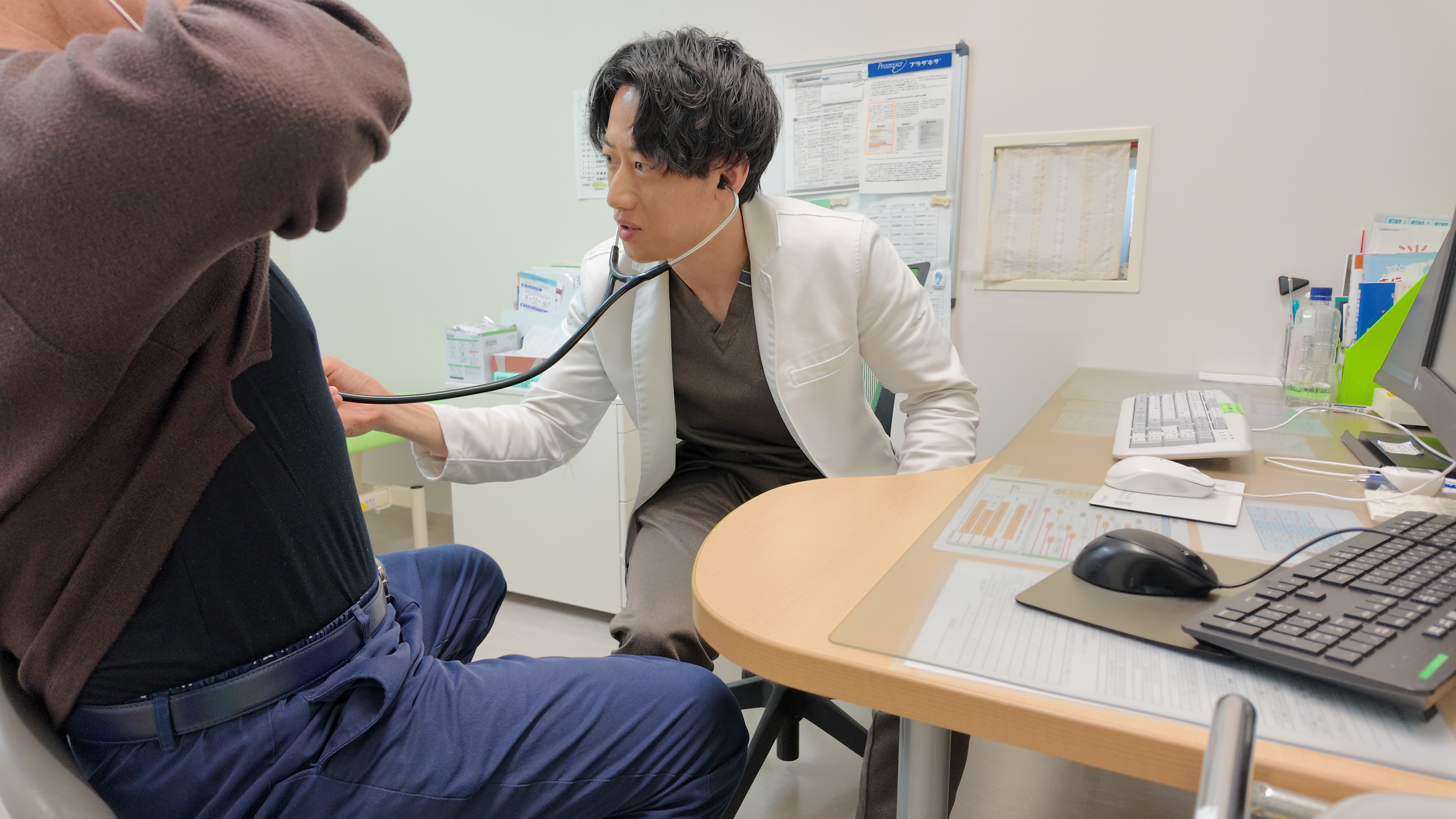 内科診療の様子